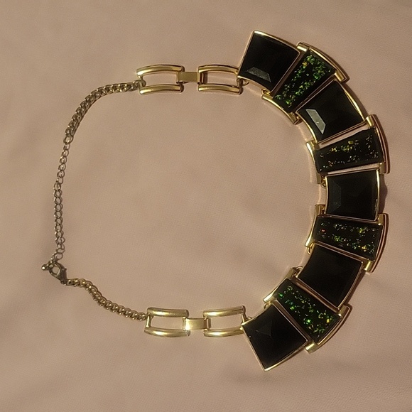 Fashion statement necklace - Picture 1 of 5